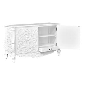sideboard
